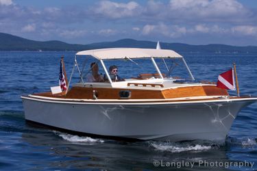 25' Hunt Yachts 2014 Yacht For Sale